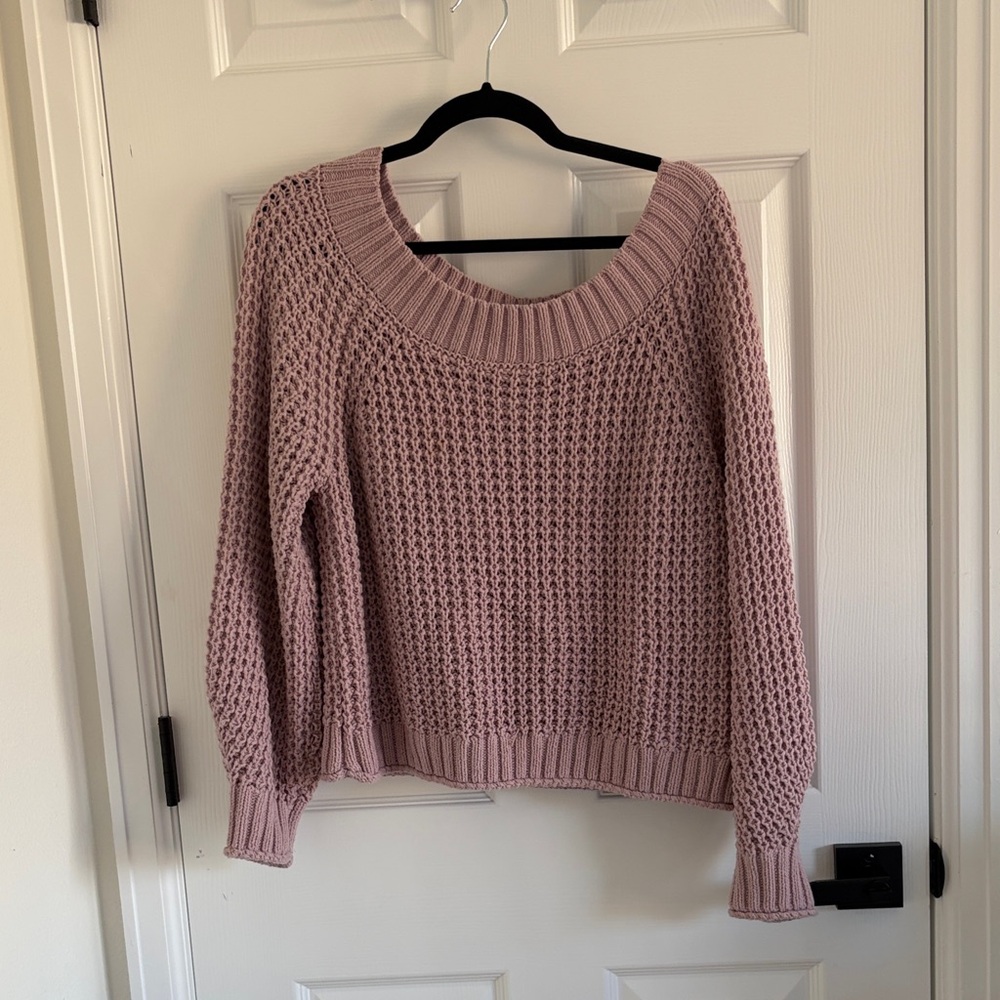 Abercrombie & Fitch Mauve Scoop Neck Sweater